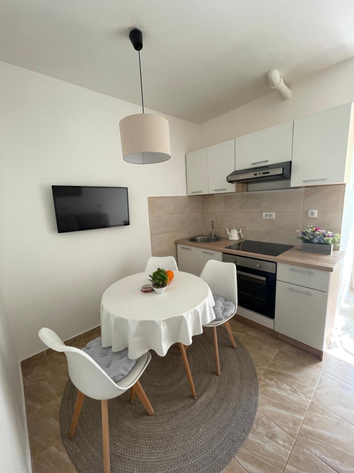 Apartment Maki Kotor Ngoại thất bức ảnh